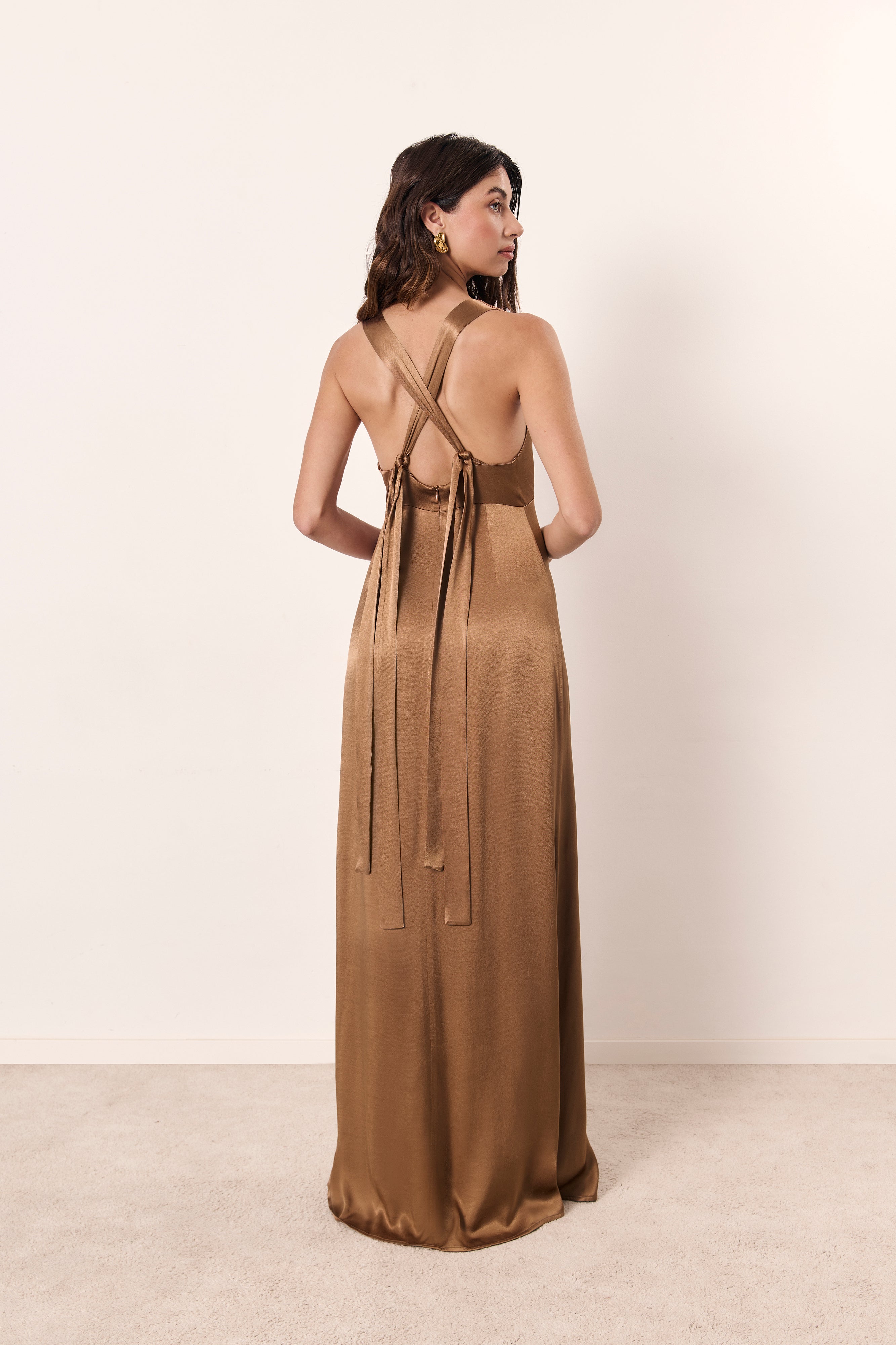 Vestido Alana marrón mocha