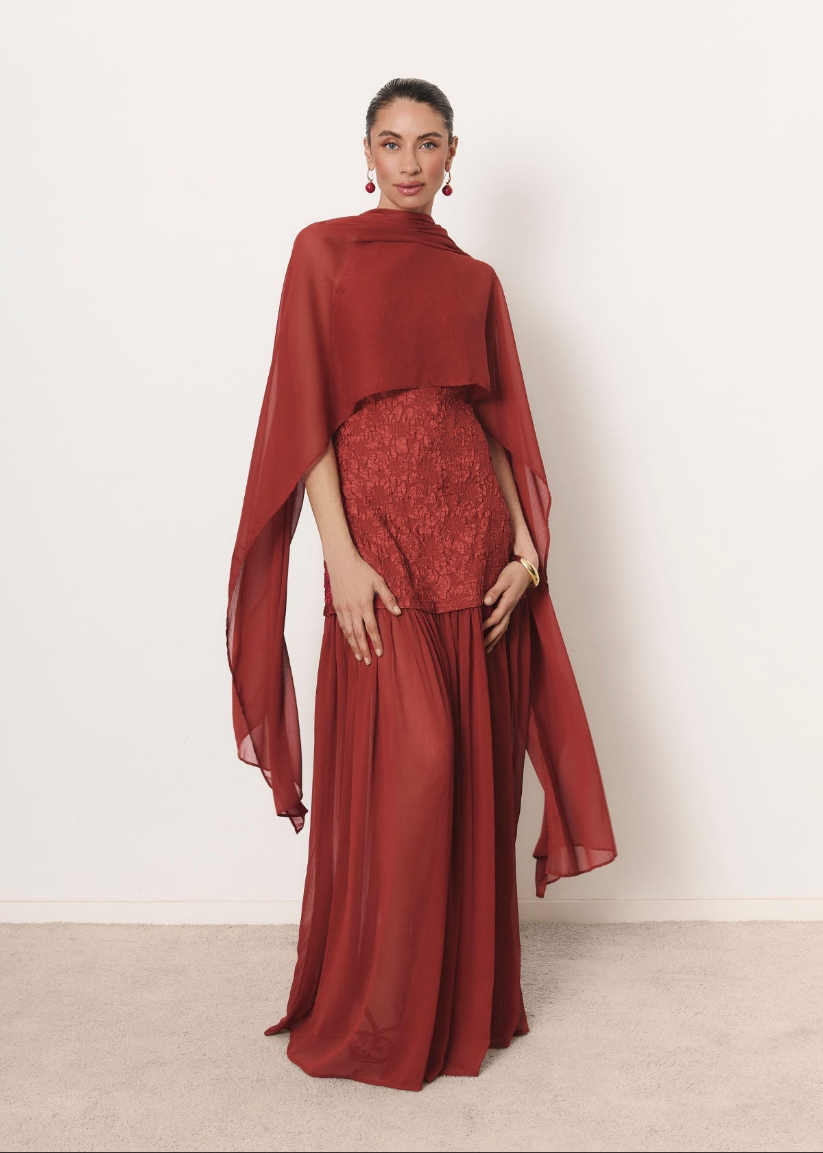 Verona strawberry red shawl