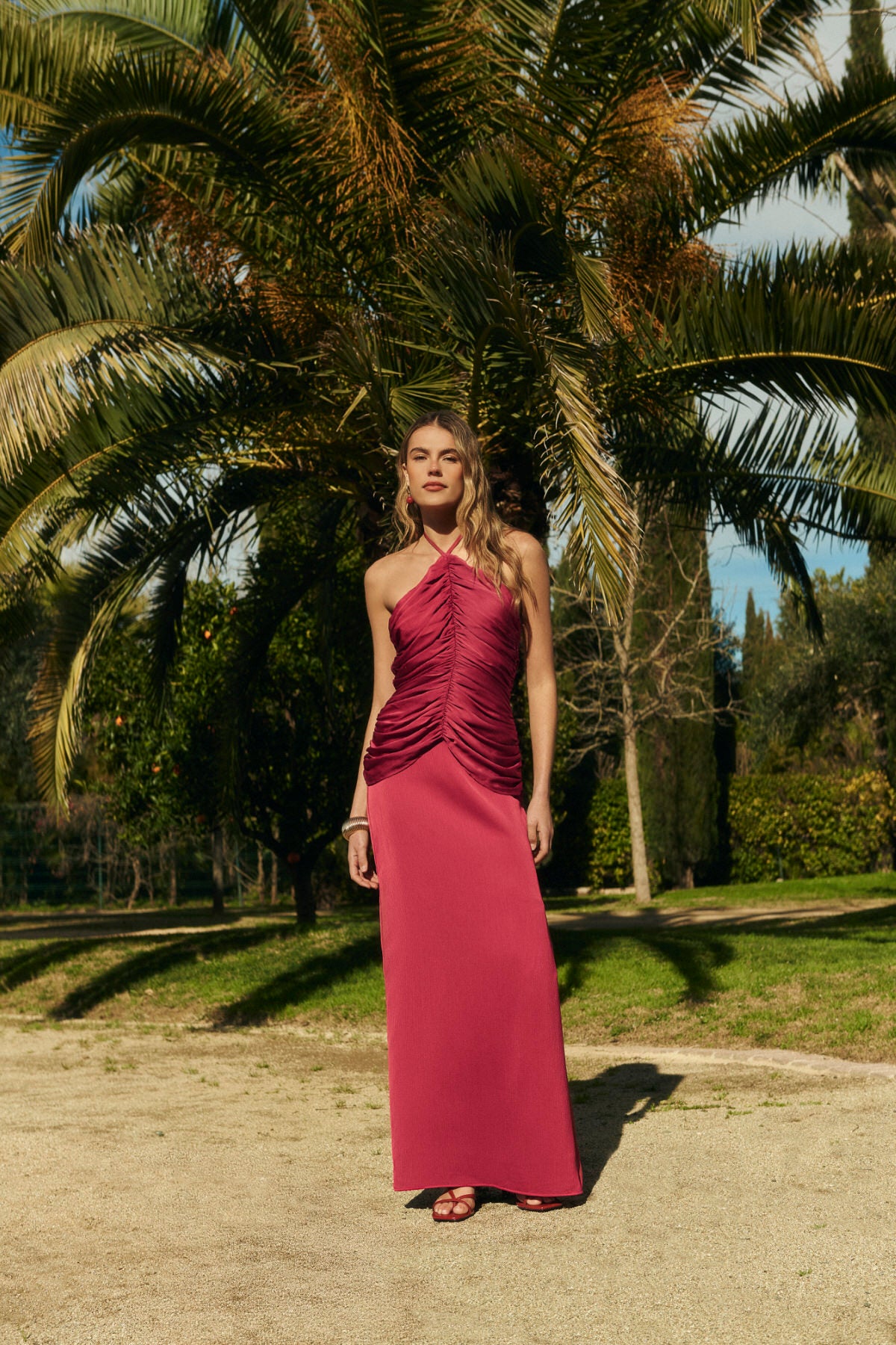 Conjunto Aurora rojo fresa