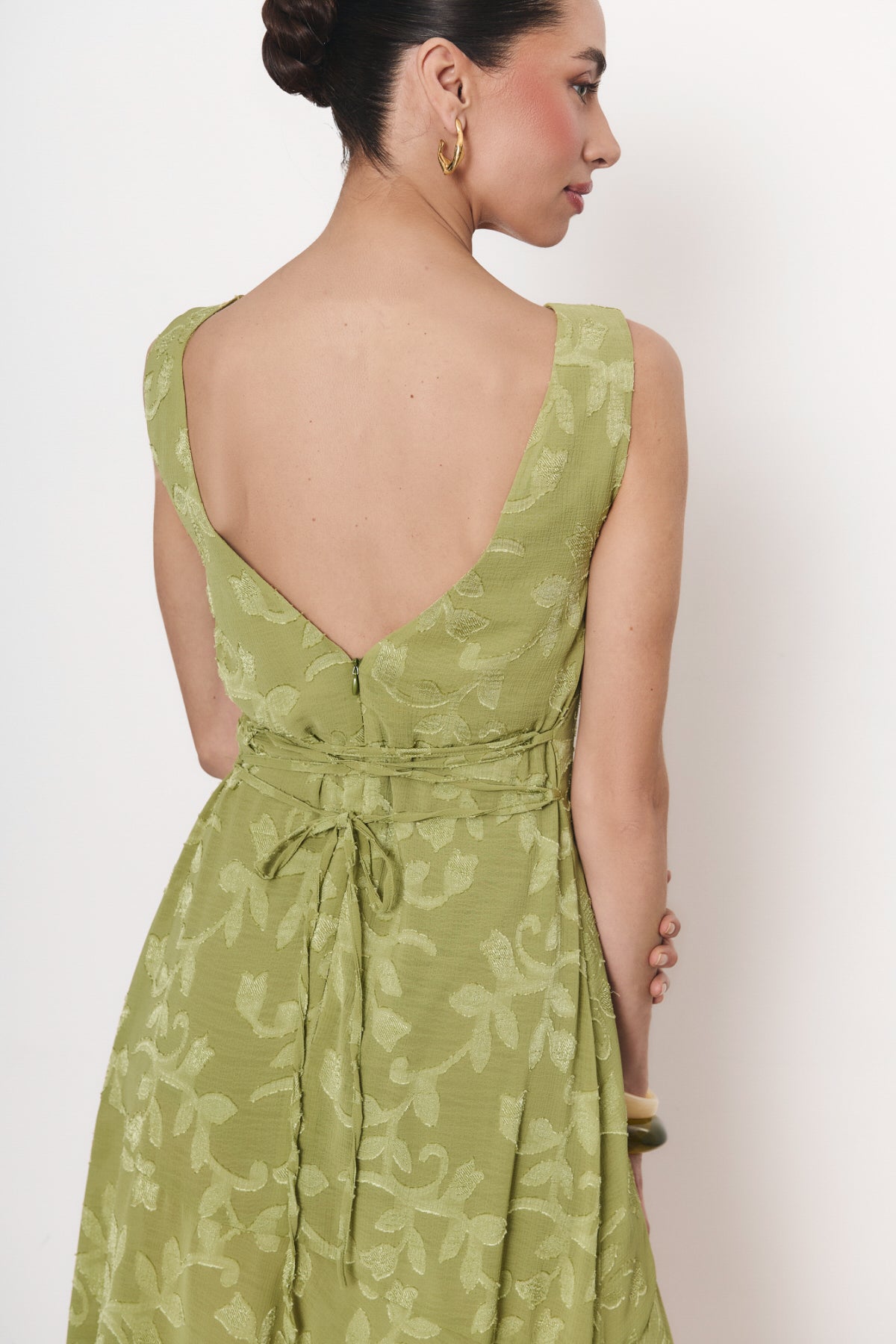 Paloma dress in pistachio green