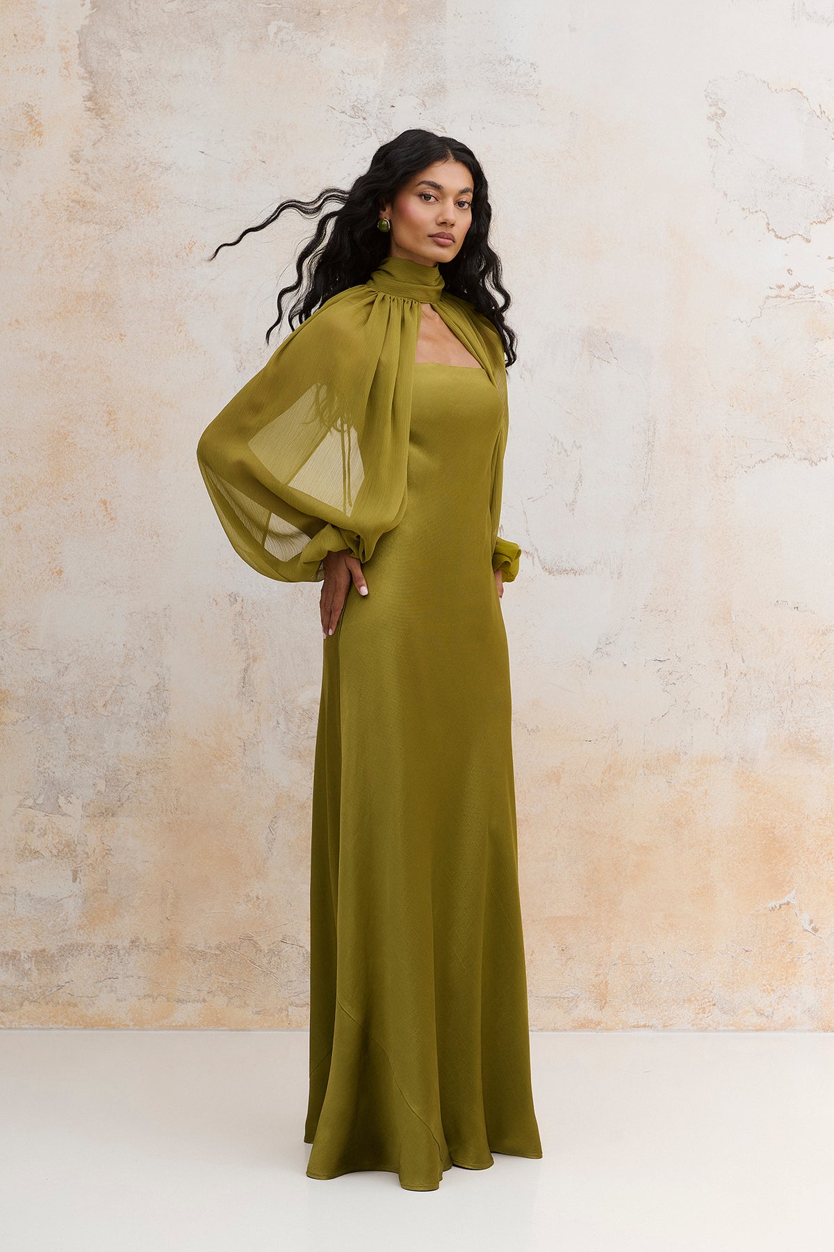 Vestido Olia verde aceite