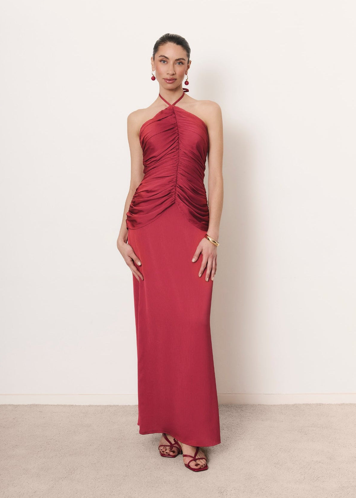 Conjunto Aurora rojo fresa