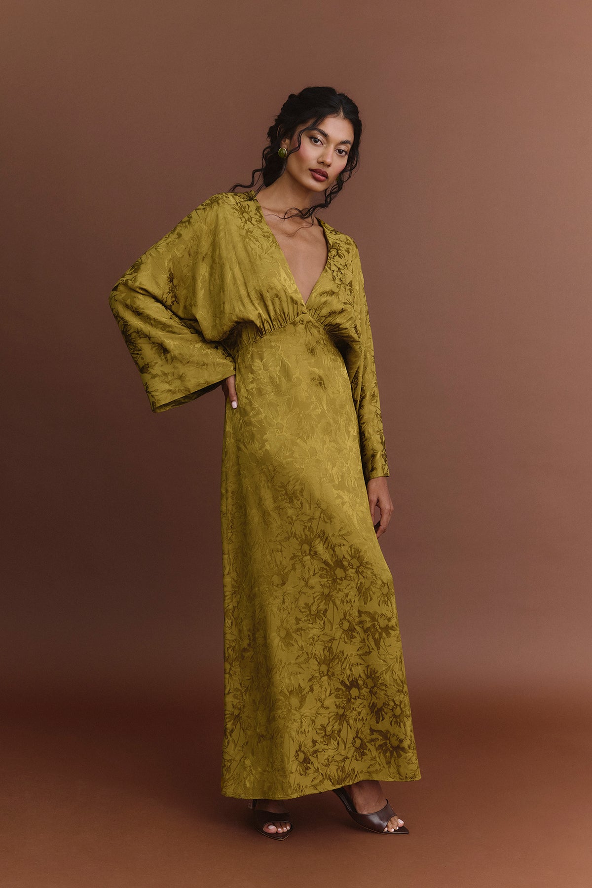 Vestido Diletta verde aceite