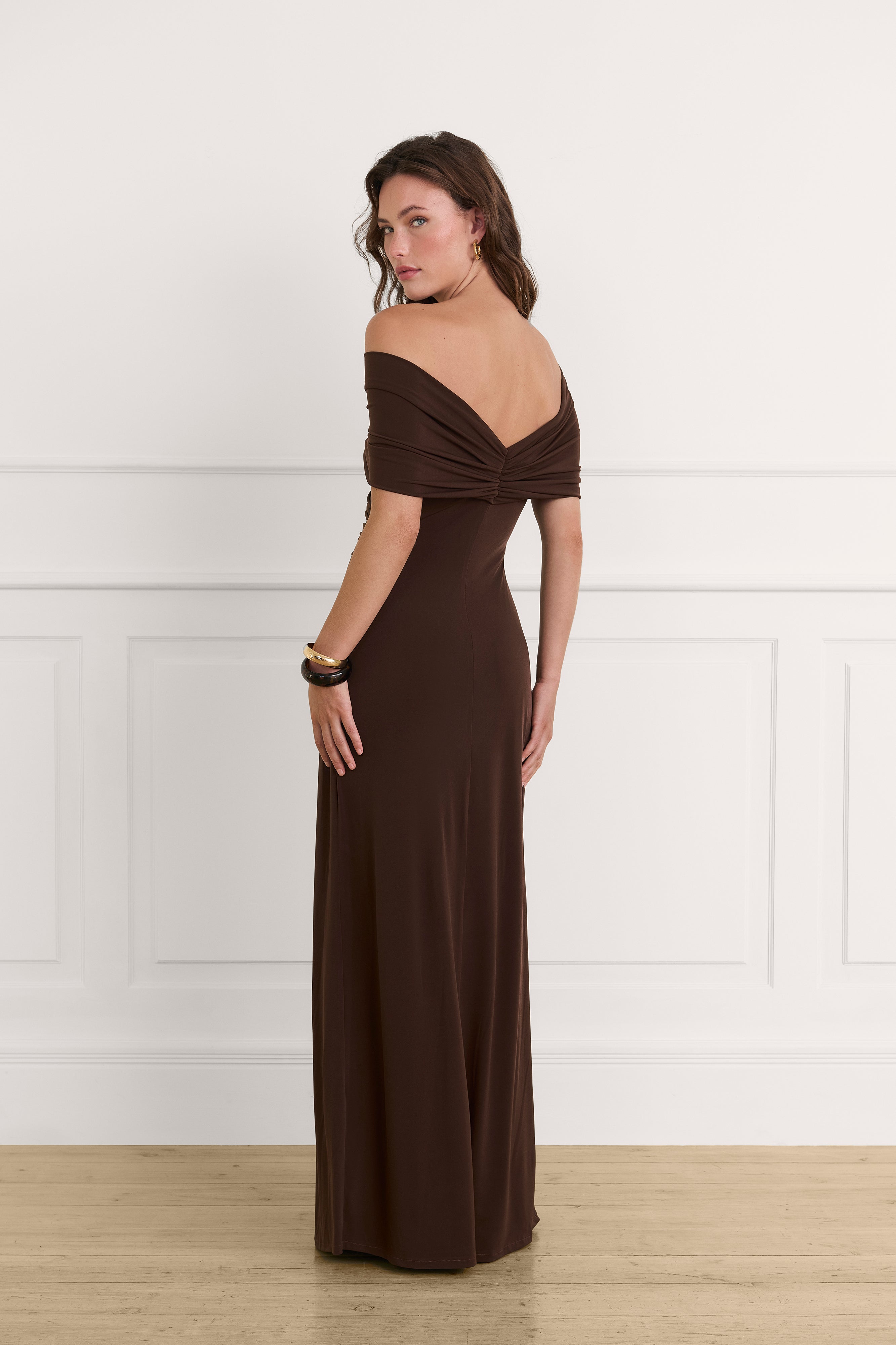 Renée dress in chocolate brown