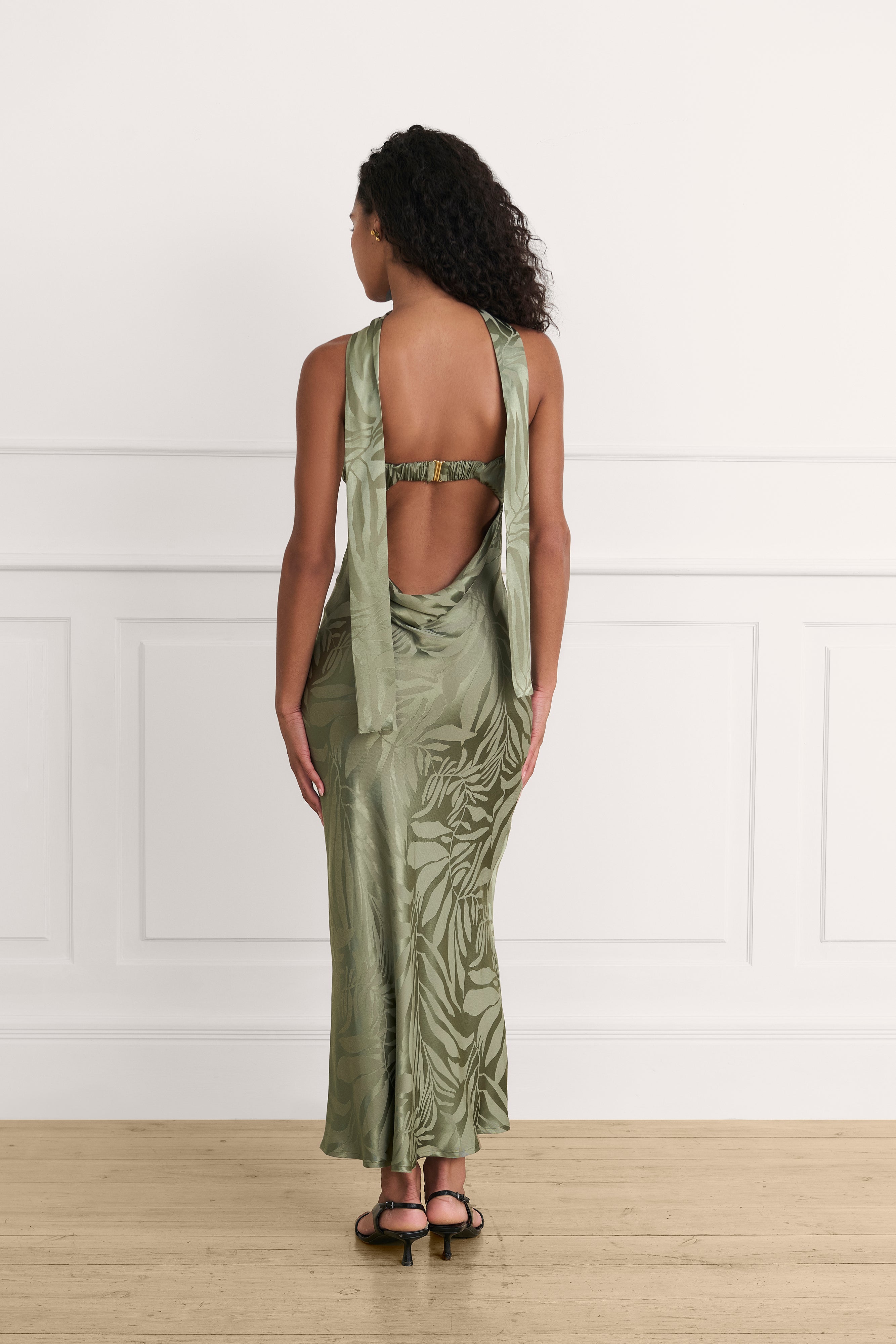 Creta jacquard dress in kakhi green